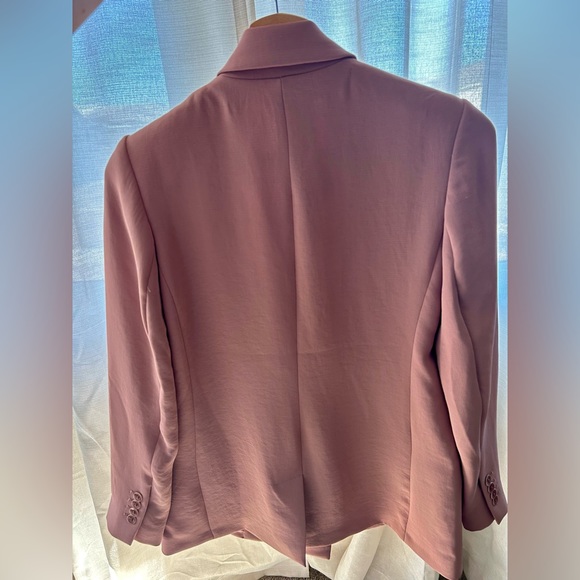 Express Fitted Blazer - Picture 3 of 3